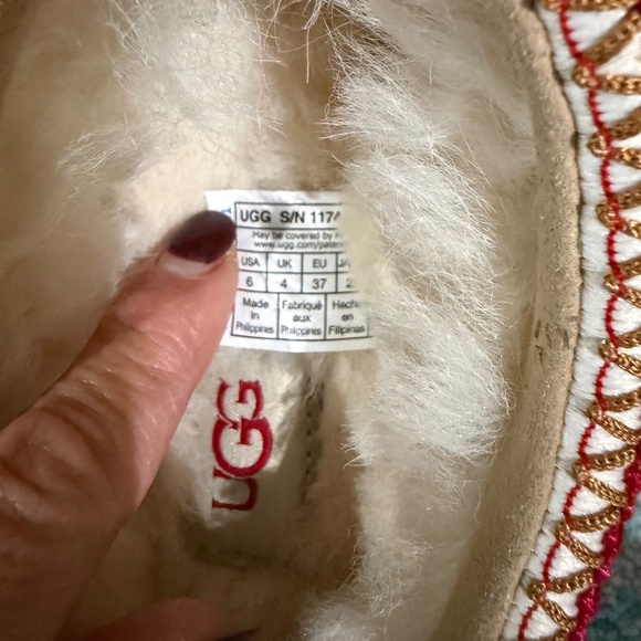 Brand New UGG Women's Tasman Ii Slipper, Sand/Dark Cherry - Picture 7 of 9